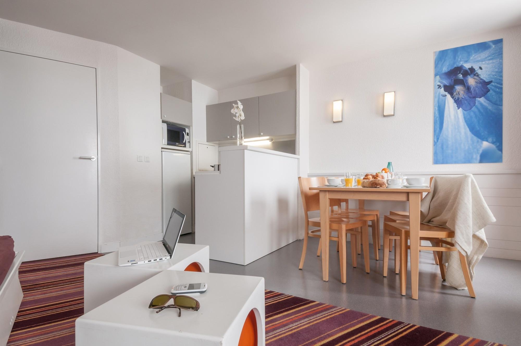 Residence Pierre & Vacances Antares モルジヌ エクステリア 写真